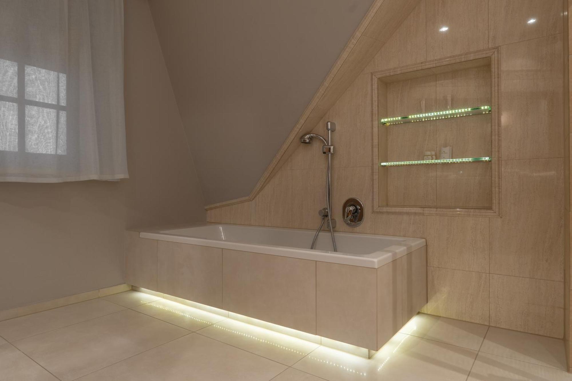 Hotel Salve Glogowek Екстериор снимка
