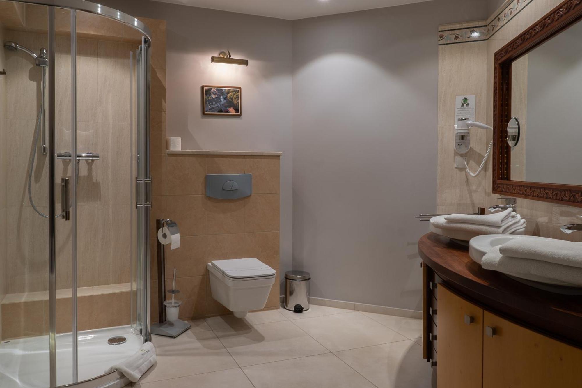 Hotel Salve Glogowek Екстериор снимка